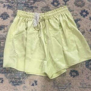 Mystree Light Lime Elastic-Waist Women's Shorts